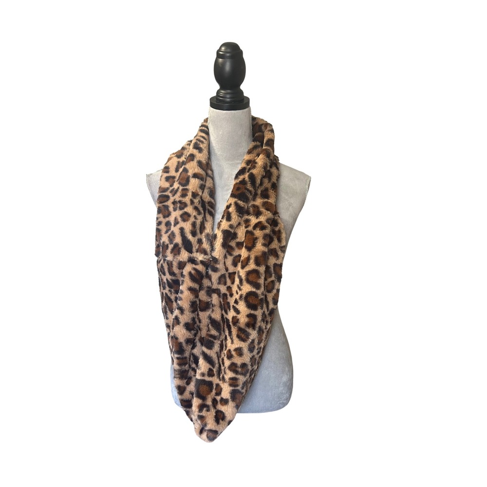Marcus Adler Leopard Faux Fur and Knit Beanie Hat 61" circumference around scarf